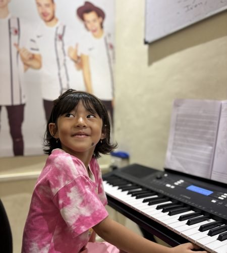 electronic keyboard